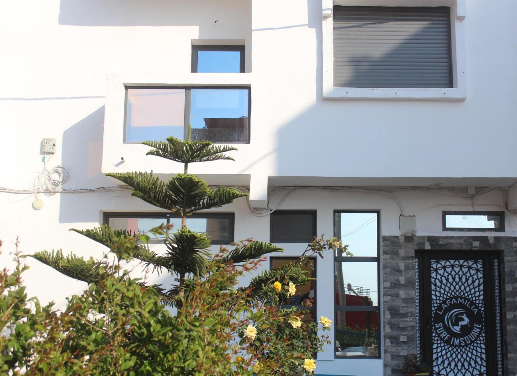 Lafamilia Surf Imsouane Hotel Exterior photo